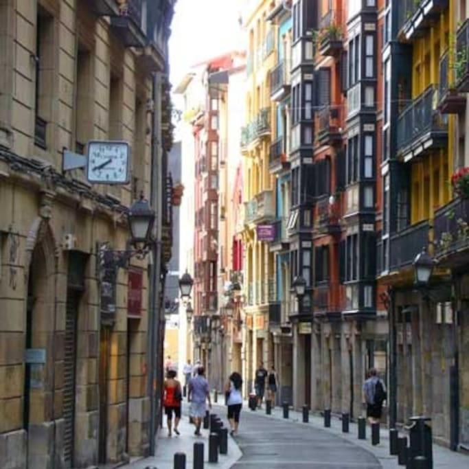La Casita Verde. Metro Cerca Del Casco Viejo Bilbao Exteriör bild