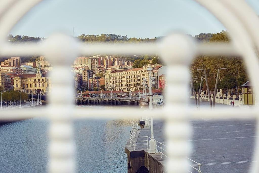 La Casita Verde. Metro Cerca Del Casco Viejo Bilbao Exteriör bild